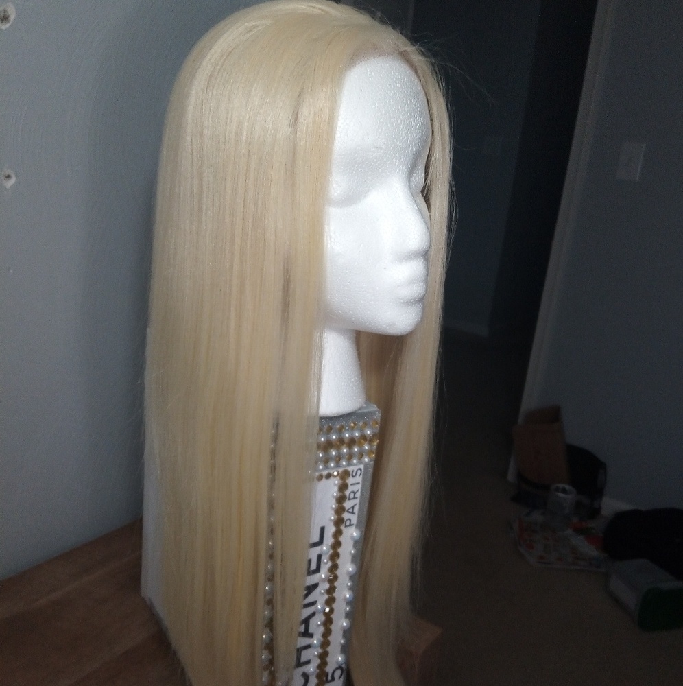 Blonde Synthetic Human Hair 30 inch Lace Front Wig